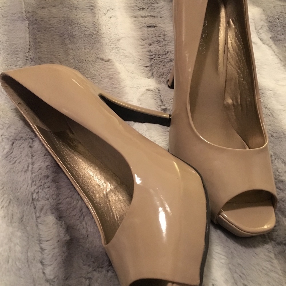 NINE&CO heels